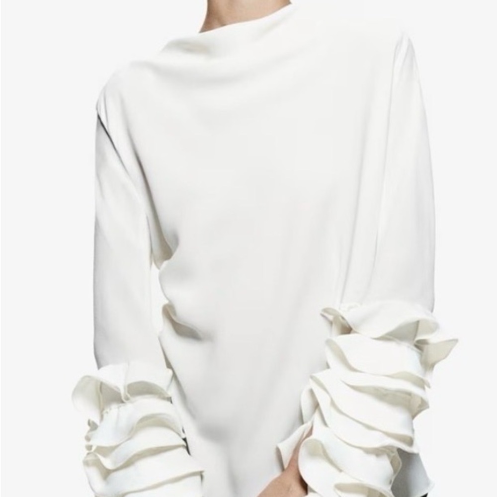 H&M Cream Ruffle Sleeve Blouse - Picture 4 of 12